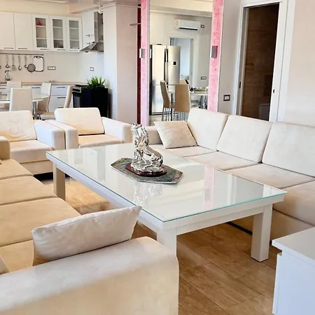 Velina Apartment Navodari